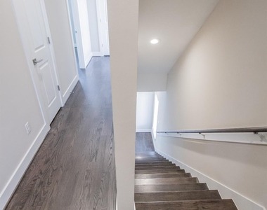 2315 Bastrop Street - Photo Thumbnail 21