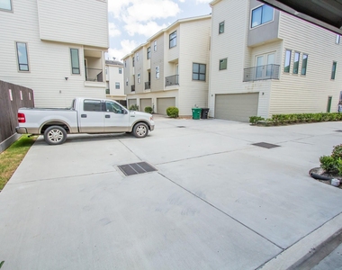 2315 Bastrop Street - Photo Thumbnail 22