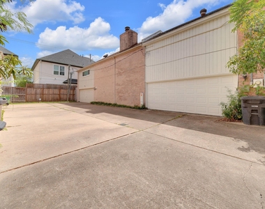 2109 Nantucket Drive - Photo Thumbnail 33