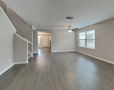 20527 Cypress Gully Drive - Photo Thumbnail 2