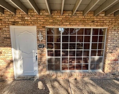 2201 Fountain View Drive - Photo Thumbnail 1