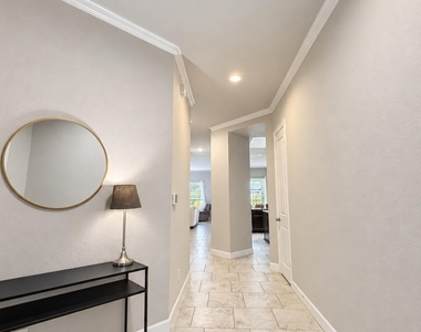 1122 Orange Dawn Drive - Photo Thumbnail 3