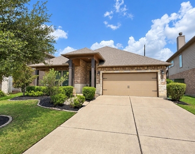 1122 Orange Dawn Drive - Photo Thumbnail 2