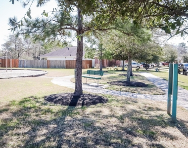 2702 Shearwater Bend Drive - Photo Thumbnail 17