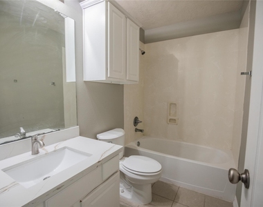 19302 Dolan Springs Drive - Photo Thumbnail 18