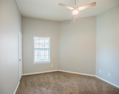 19302 Dolan Springs Drive - Photo Thumbnail 20