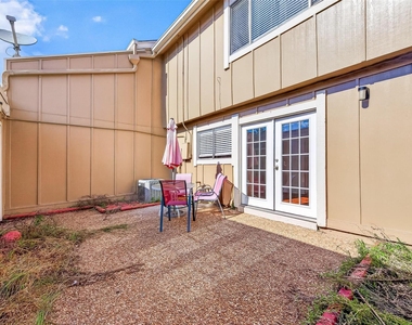 11677 Village Place Drive - Photo Thumbnail 37
