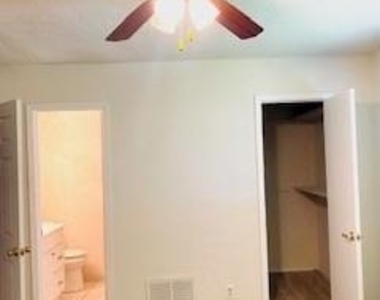 14523 Player Street - Photo Thumbnail 11