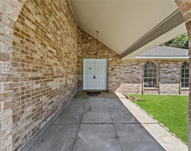 23806 Spring Moss Drive - Photo Thumbnail 2