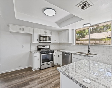 23806 Spring Moss Drive - Photo Thumbnail 5