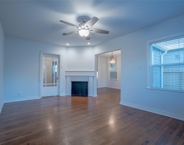 1111 Dorothy Street - Photo Thumbnail 4