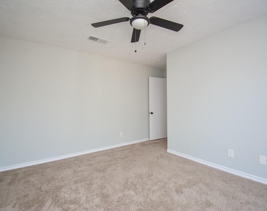16505 Cornwall Street - Photo Thumbnail 18
