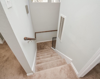 16505 Cornwall Street - Photo Thumbnail 16