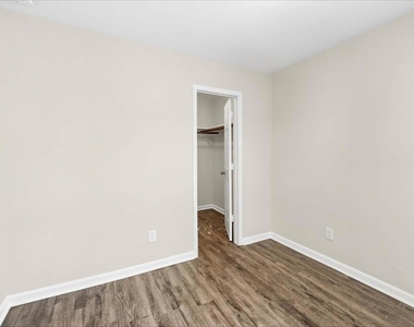 8574 Chaletford Drive - Photo Thumbnail 13