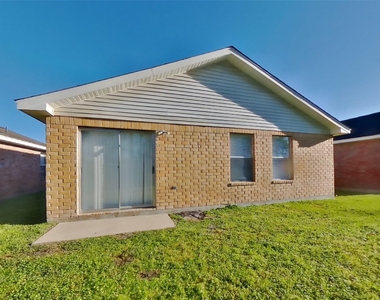 3147 Boynton Drive - Photo Thumbnail 16