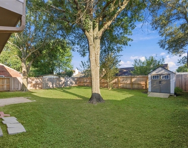 21218 Park Willow Drive - Photo Thumbnail 2