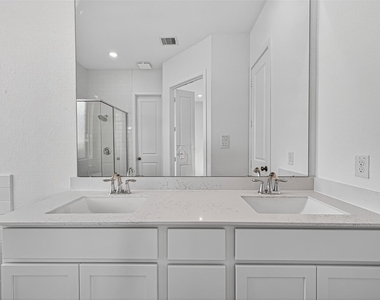 11119 Poplar Tree Dr - Photo Thumbnail 26