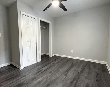 7403 Backstrom Street - Photo Thumbnail 7