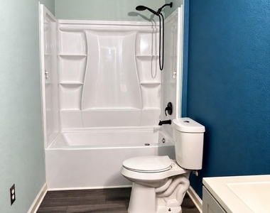 7403 Backstrom Street - Photo Thumbnail 8