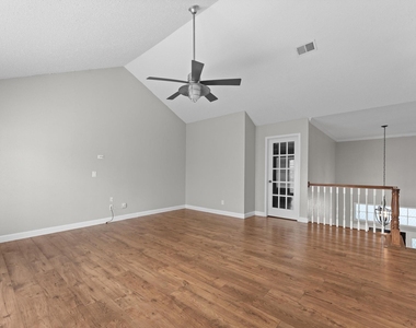 16338 Hickory Point Road - Photo Thumbnail 23