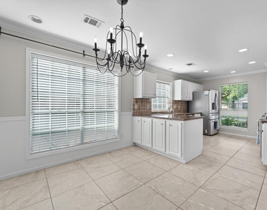 16338 Hickory Point Road - Photo Thumbnail 8