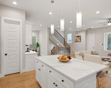 3109 Arlington Street - Photo Thumbnail 8