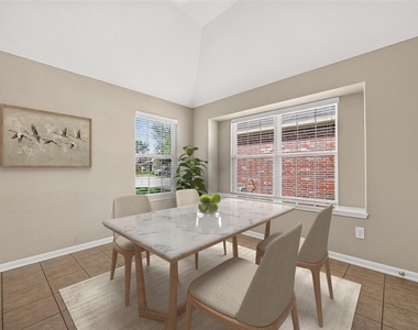 6138 Wickshire Drive - Photo Thumbnail 3