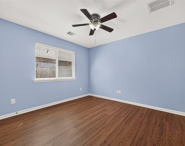 6138 Wickshire Drive - Photo Thumbnail 30