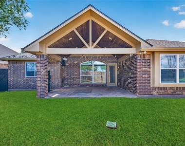 6138 Wickshire Drive - Photo Thumbnail 46