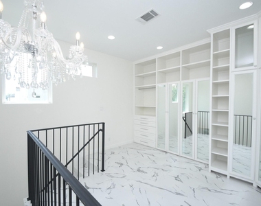 422 Mignon Lane - Photo Thumbnail 27