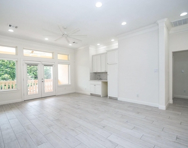422 Mignon Lane - Photo Thumbnail 29