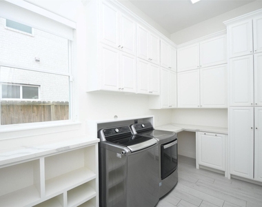 422 Mignon Lane - Photo Thumbnail 39