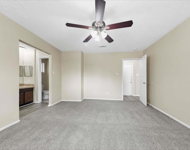 4226 Burkegate Drive - Photo Thumbnail 10