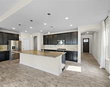 24939 Clearwater Willow Trace - Photo Thumbnail 8