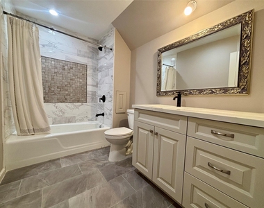 460 Old Hickory Drive - Photo Thumbnail 16