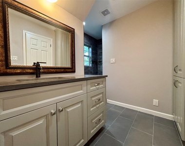 460 Old Hickory Drive - Photo Thumbnail 21