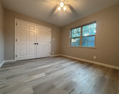 460 Old Hickory Drive - Photo Thumbnail 19