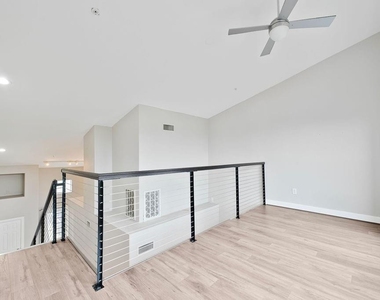 1616 Elgin Street - Photo Thumbnail 13