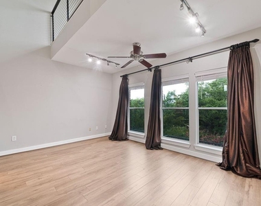 1616 Elgin Street - Photo Thumbnail 6