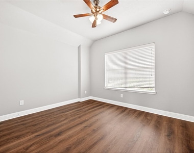 20706 Calloway Crest Court - Photo Thumbnail 18