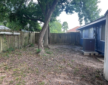 23215 Tree House Lane - Photo Thumbnail 8