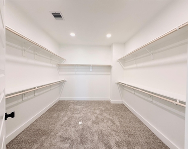 16575 Oasis Glade Drive - Photo Thumbnail 24