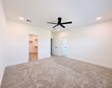 16575 Oasis Glade Drive - Photo Thumbnail 21