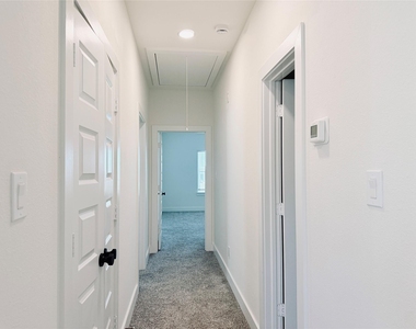 16575 Oasis Glade Drive - Photo Thumbnail 35