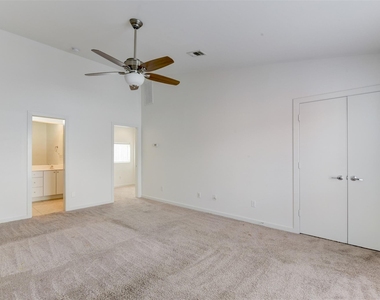 1211 Arthur Street - Photo Thumbnail 18