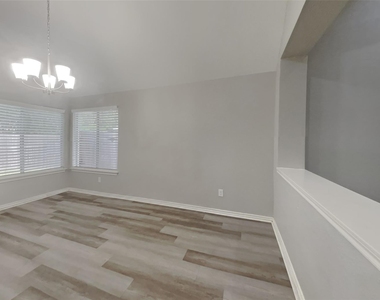 11578 Withers Way Circle - Photo Thumbnail 5