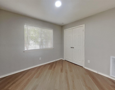 11578 Withers Way Circle - Photo Thumbnail 14