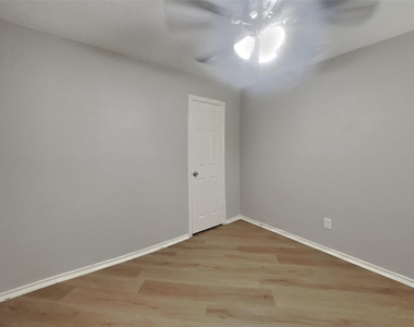 11578 Withers Way Circle - Photo Thumbnail 9