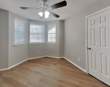 11578 Withers Way Circle - Photo Thumbnail 11