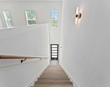 8023 Cora Street - Photo Thumbnail 8